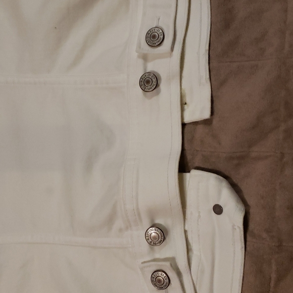 Old Navy denim jacket - Picture 6 of 9